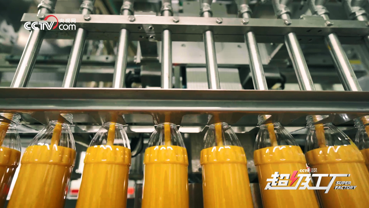 城:“新鲜”水果工厂见证雪王品质开元棋牌央视超级工厂探访蜜雪冰(图4) 城:“新鲜”水果工厂见证雪王品质开元棋牌央视超级工厂探访蜜雪冰(图4)